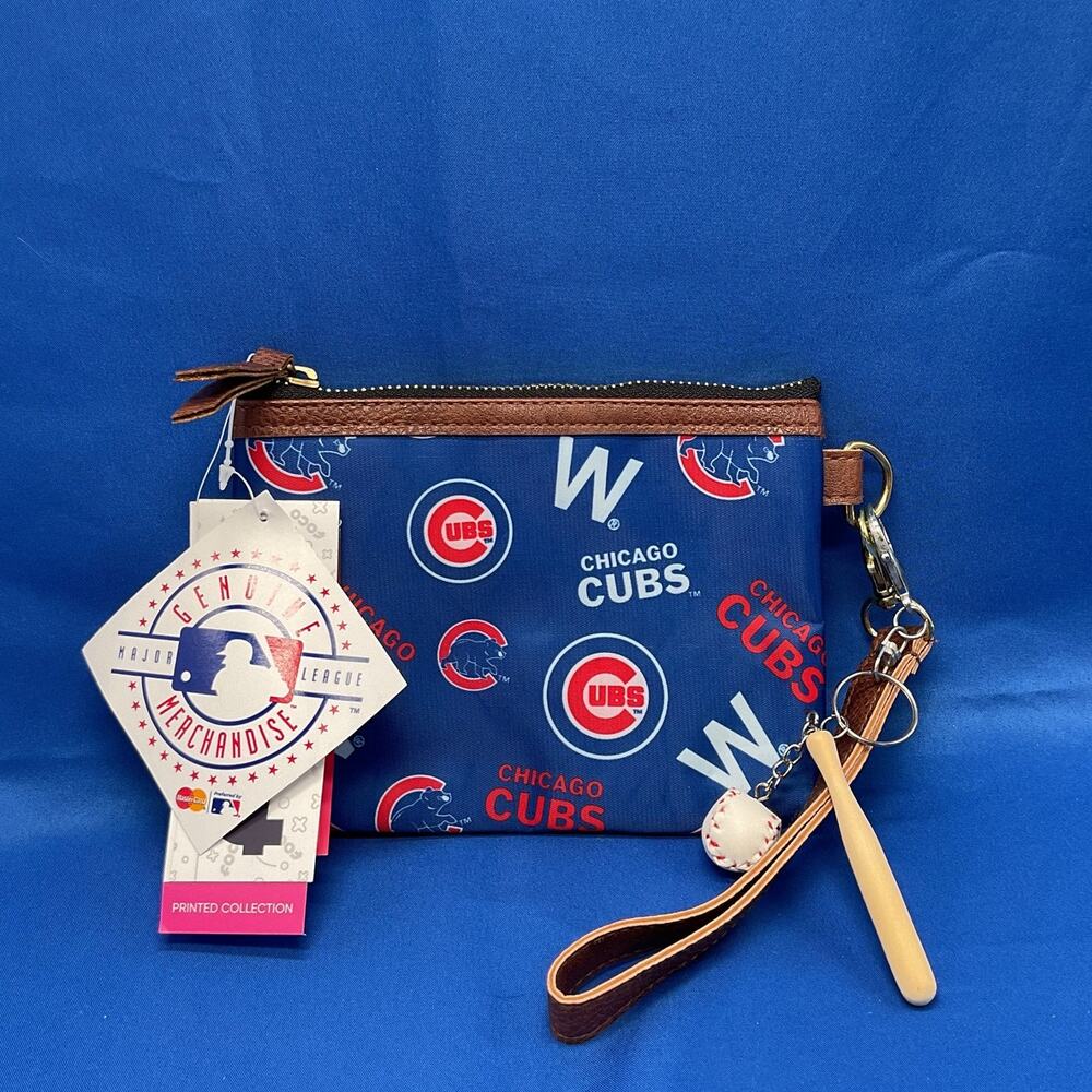 Foco MLB Chicago Cubs Baseball Blue Wristlet and Bag Charm NWT